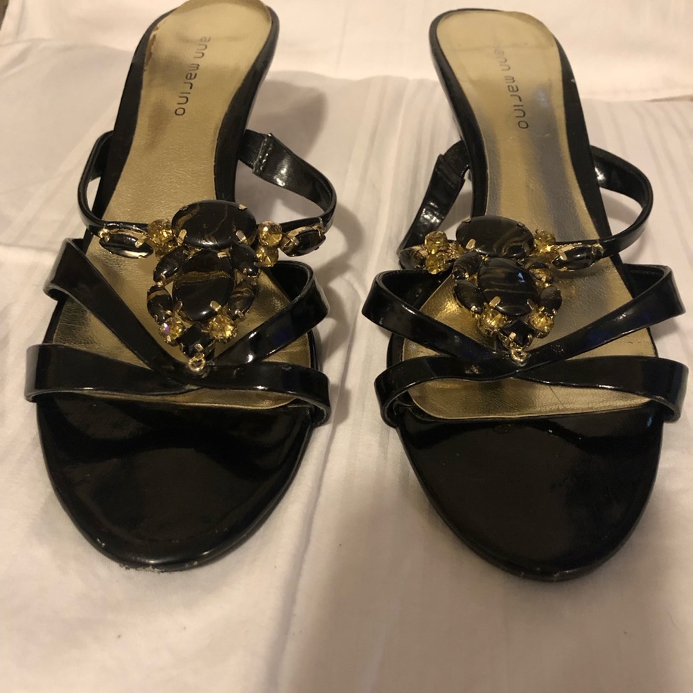 Black Ann Marino sandal 8 1/2